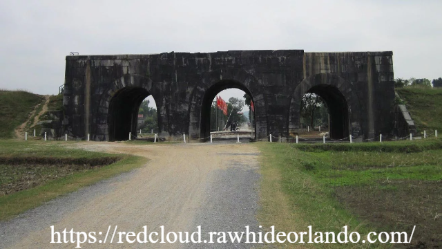 Benteng Dinasti Ho: Simbol Kejayaan dan Keindahan Arsitektur
